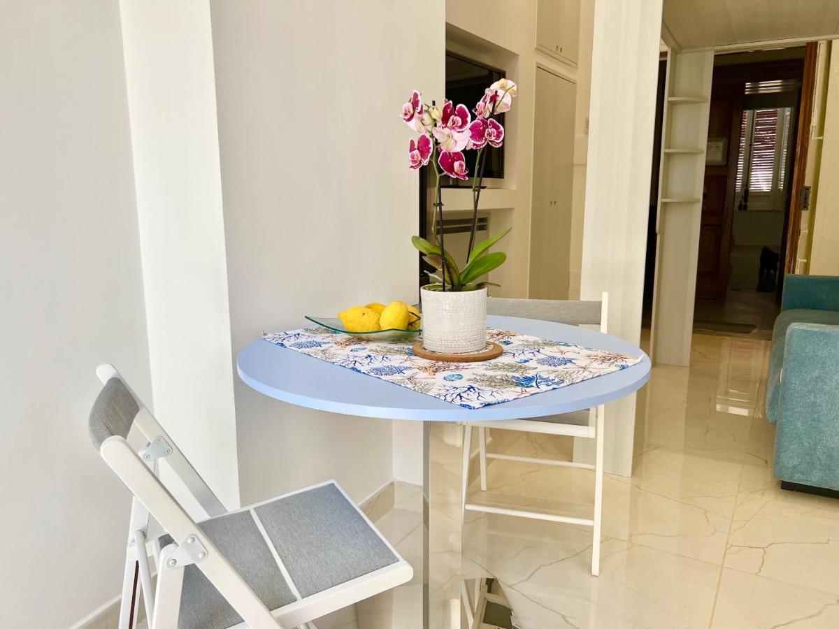 Lei Luxury Apartment Maiori Exterior foto
